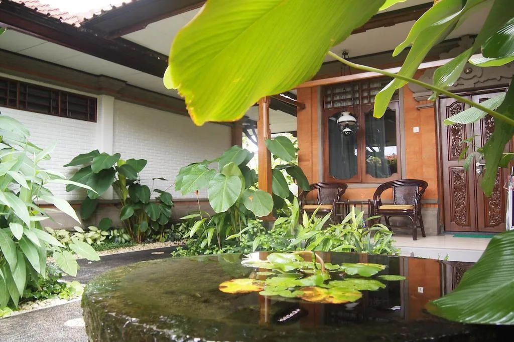 *** Отель Yulia Village Inn Ubud Индонезия